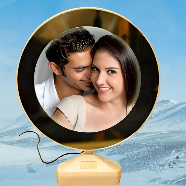 SNOOGG Magic Mirror LED Photo Frame: Light Up Your Memories! Illuminated Picture Display Circle Heart Ideal Gift for Birthday, Mother's Day, Anniversary, Wedding, Baby Born (White, Circle Size)
