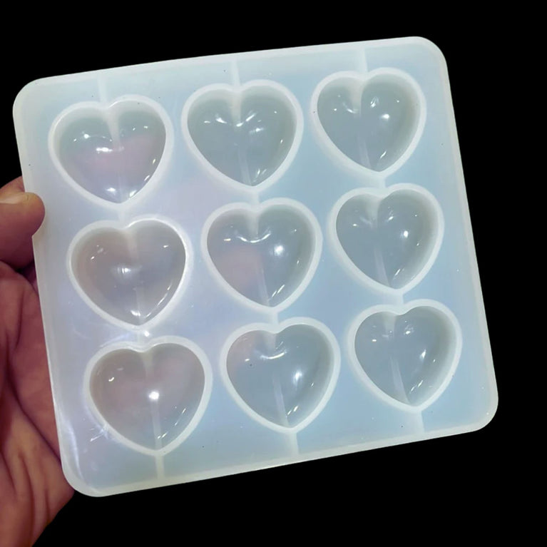 SNOOGG Pack of 1 Heart Shape Silicone Epoxy Resin Mold, 9 Cavities, 3 x 2.8 cm, 1 cm Deep, for Keychain, Jewellery & Resin Art Making