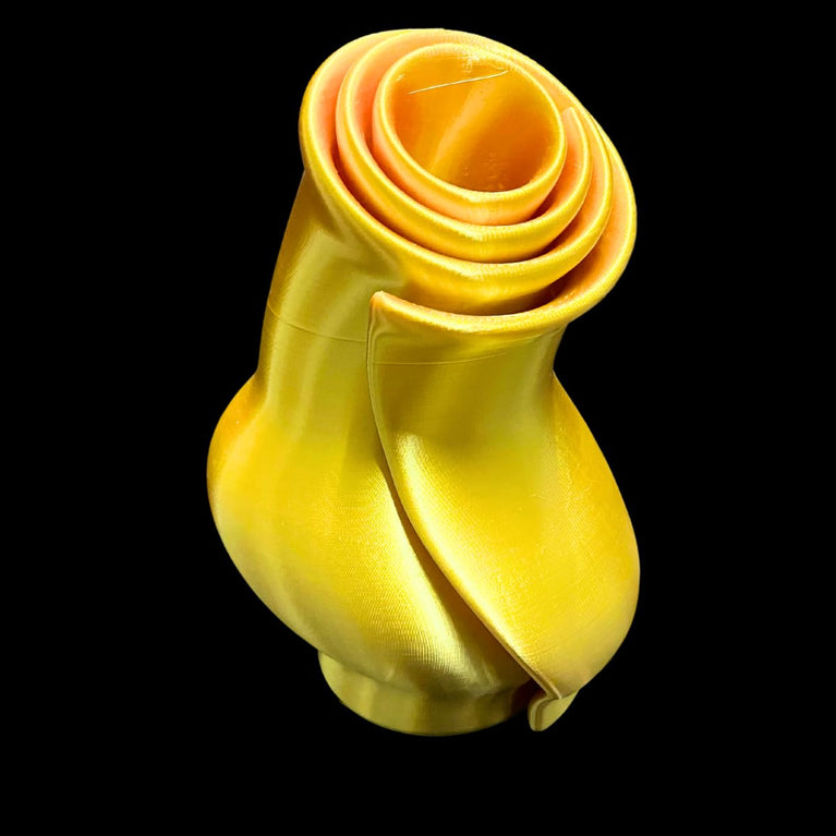 3D Printed Golden PETG Silk Modern Flower Designer Vase for Flowers, Decorative Vases Centre Pieces for Table Home Office DÃ©cor â€“ 6 Inch.