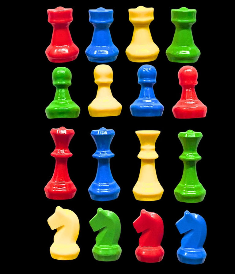 SNOOGG 16pc 3D Chess Piece Magnets: Novelty Clip Collection, Stylish Refrigerator Accents, Workspace Enhancements, Chess Enthusiast Gift, Secure Fasteners.