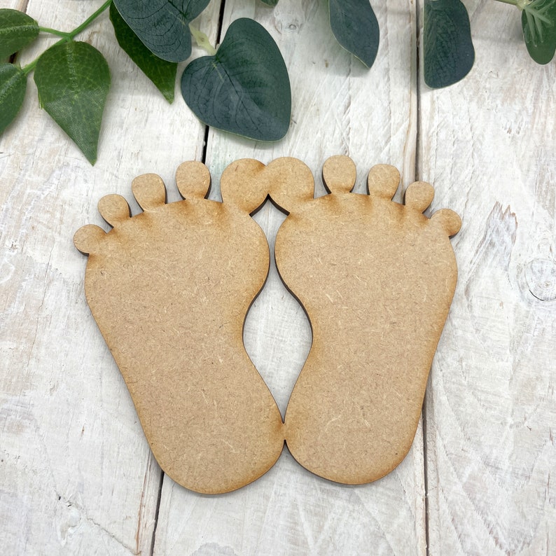 SNOOGG Pack of 1SET-5IN- MDF CUTOUT BABY FEET Shape for Epoxy Resin Art, DIY, Photo making for baby shower and other .