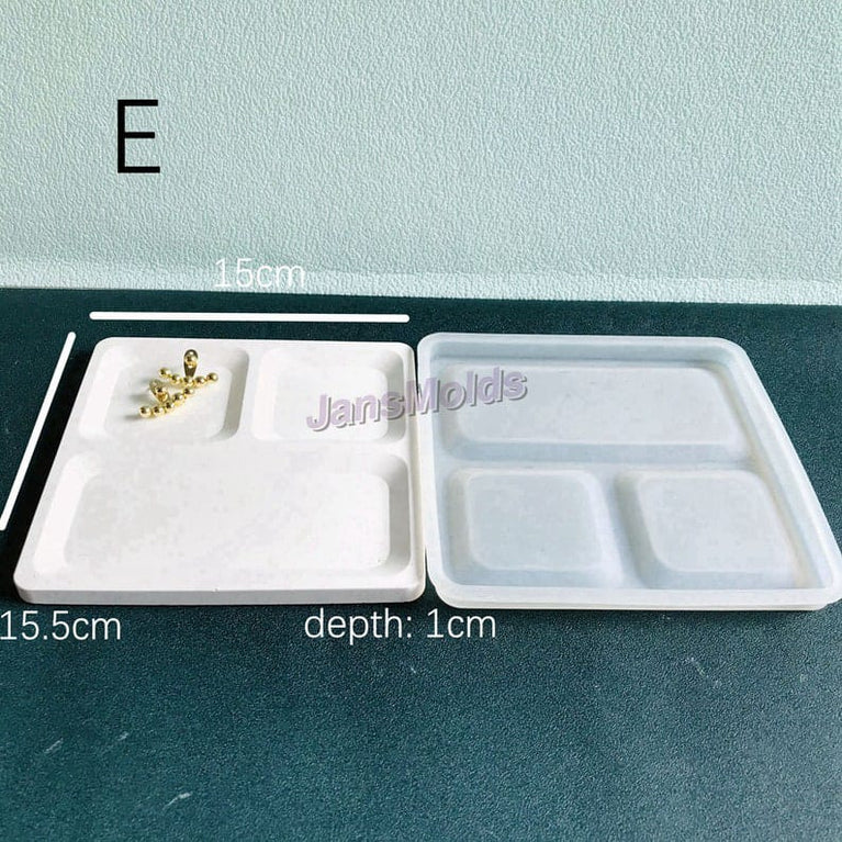 3 Compartment Silicone RESin Cosmetic and stationery tray Mould. Size is about 8 inch